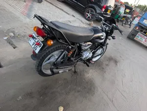 Bajaj Boxer 125 2025 Black