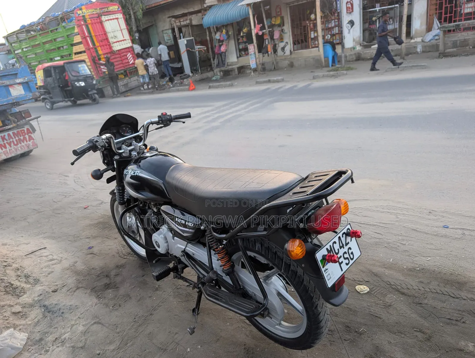 Bajaj Boxer 125 2025 Black