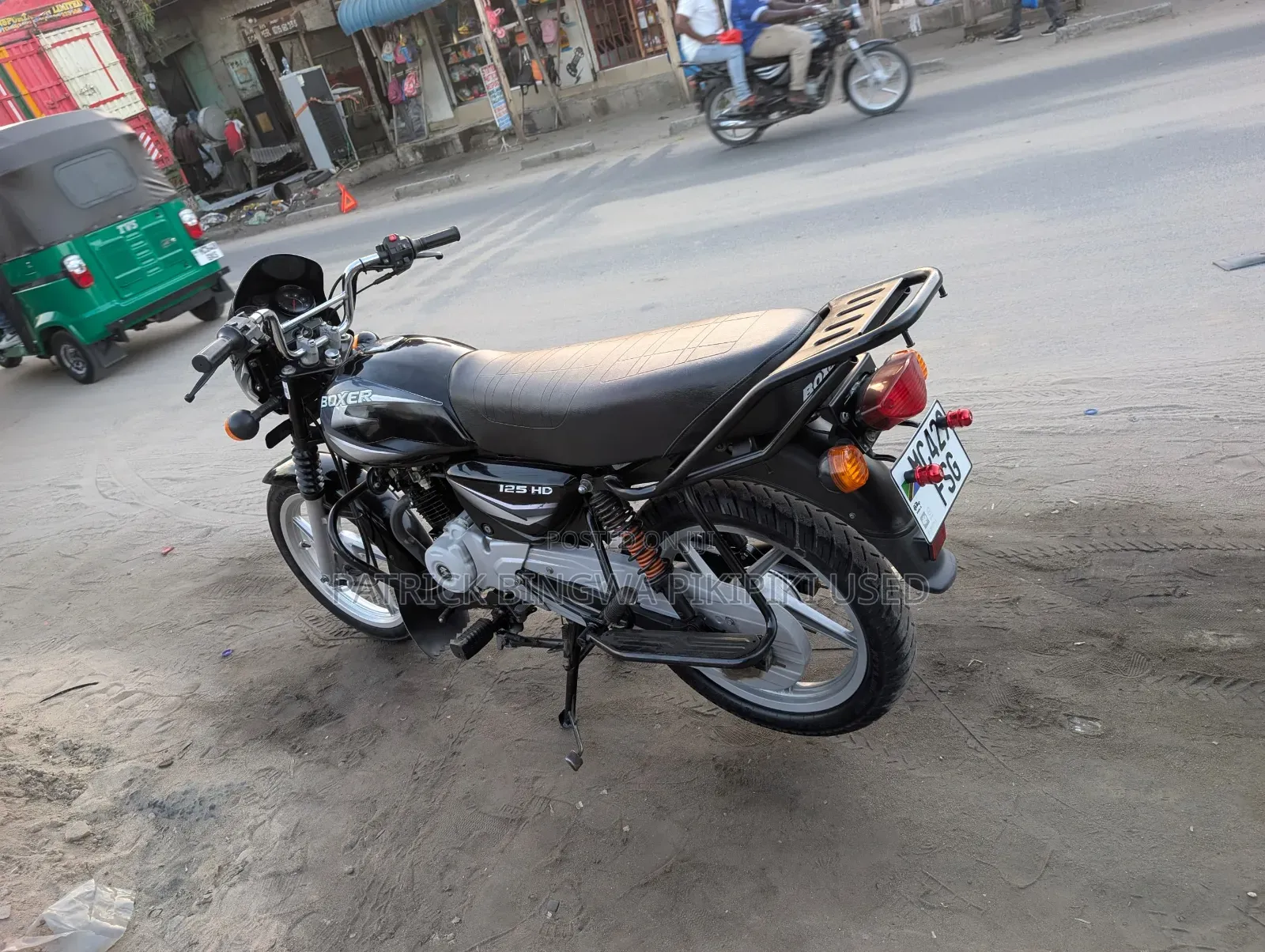 Bajaj Boxer 125 2025 Black