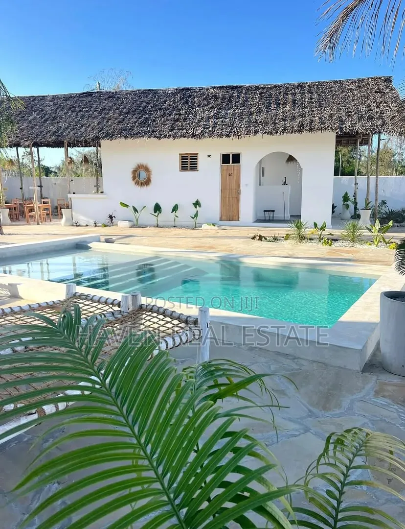 Furnished 4bdrm Villa in Kaskazini A for sale