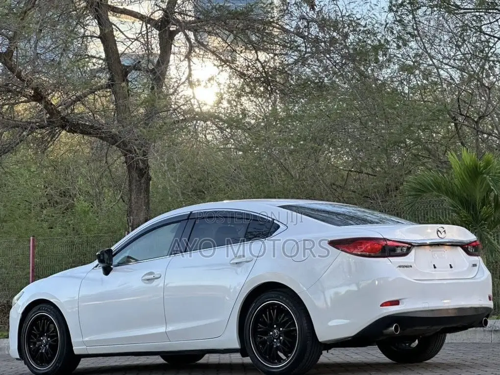 Mazda Atenza 2013 White