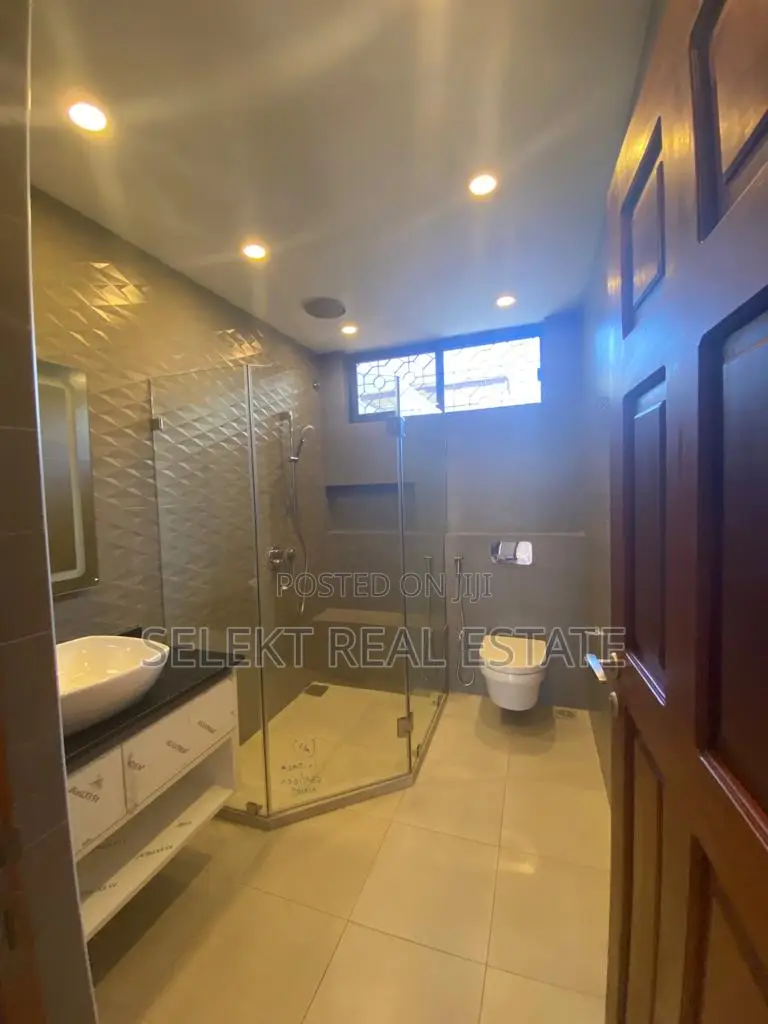 4bdrm Villa in Oyster Bay for rent