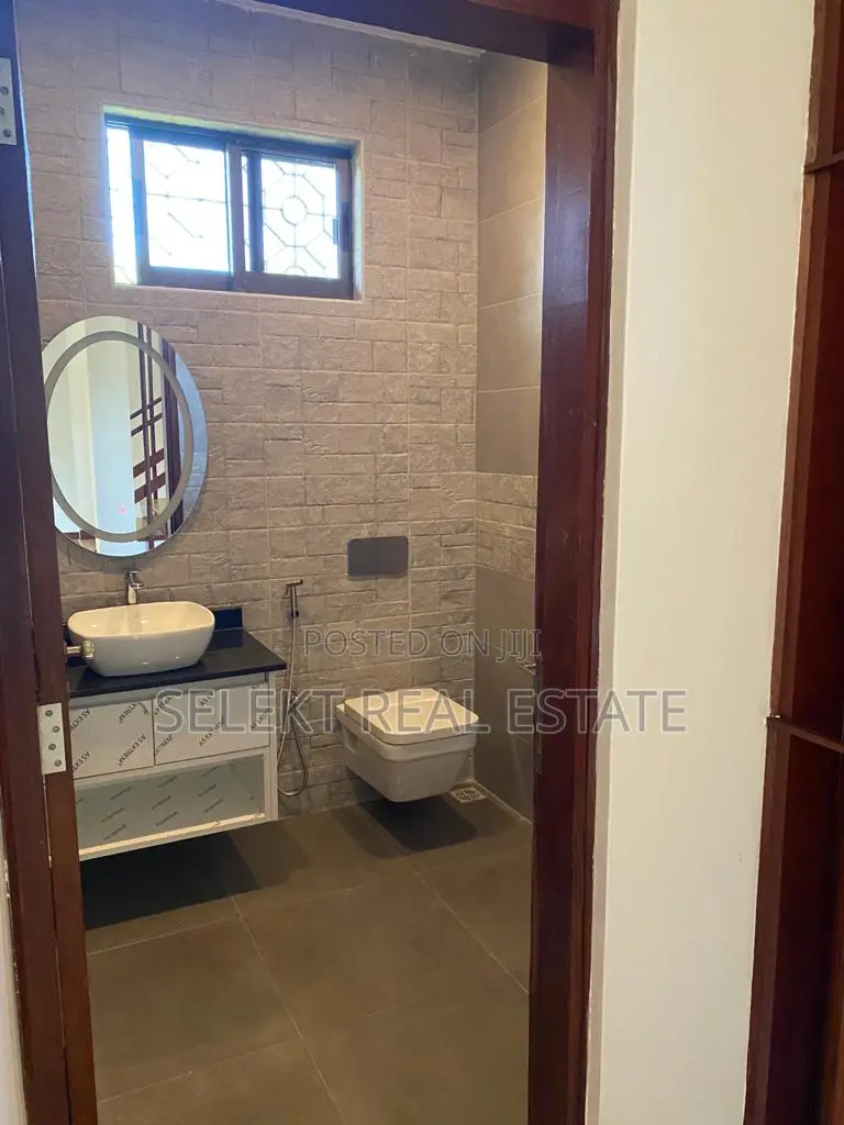 4bdrm Villa in Oyster Bay for rent