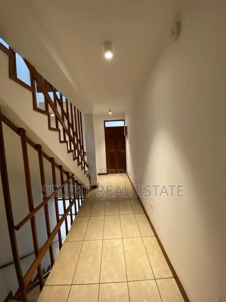4bdrm Villa in Oyster Bay for rent