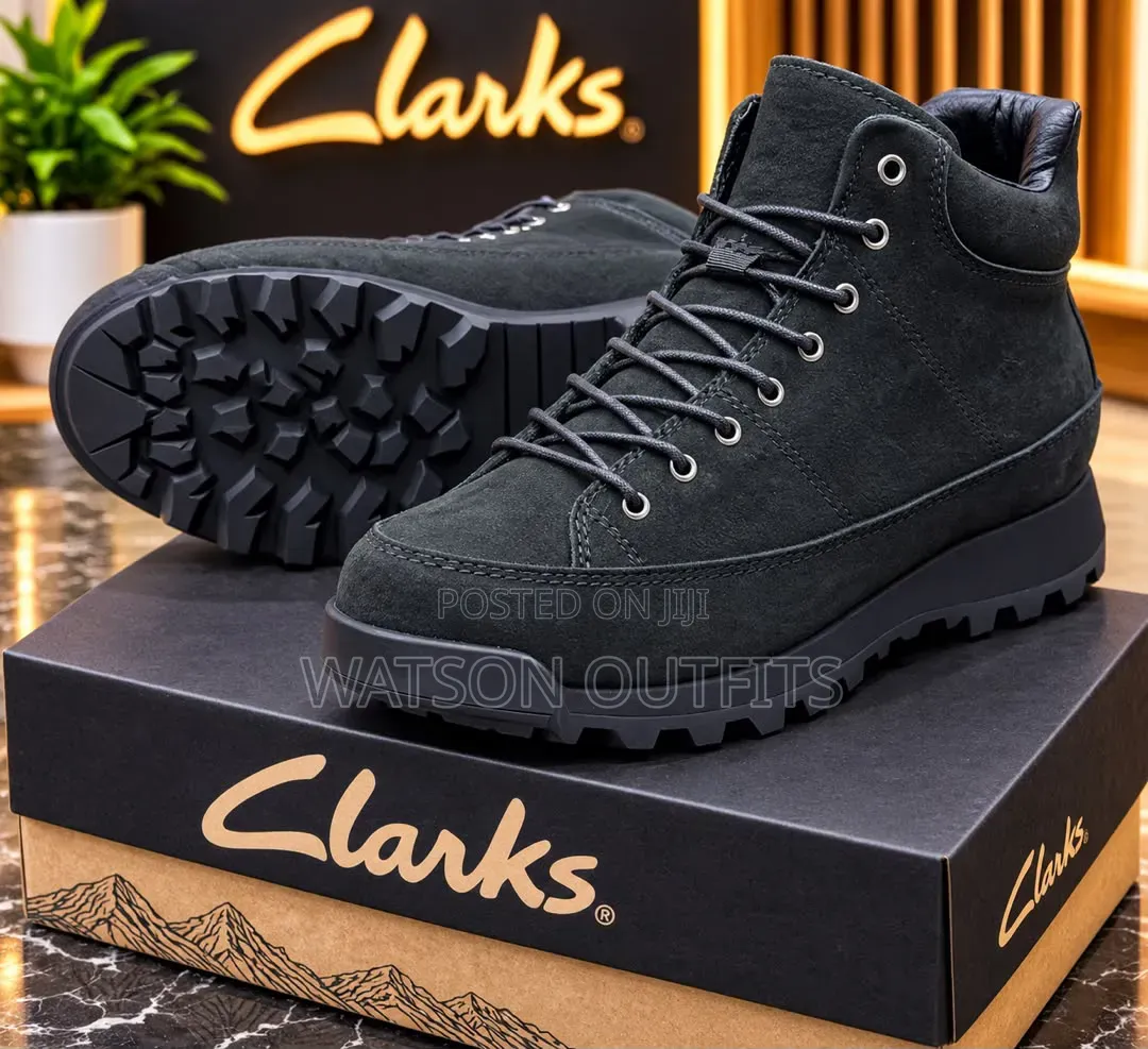 Men's Leather High Cutting Shoes in Classic 4 Colours Design