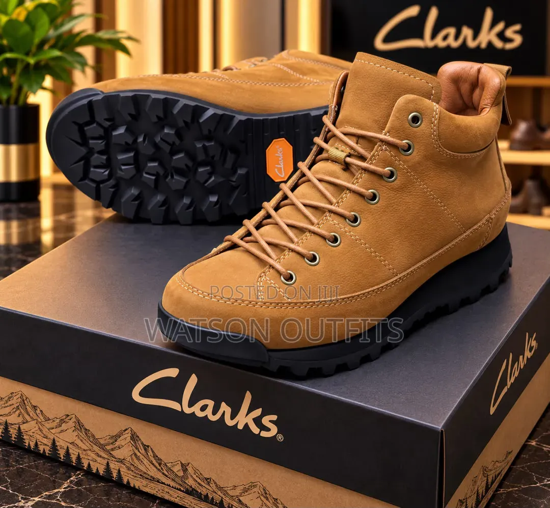 Men's Leather High Cutting Shoes in Classic 4 Colours Design