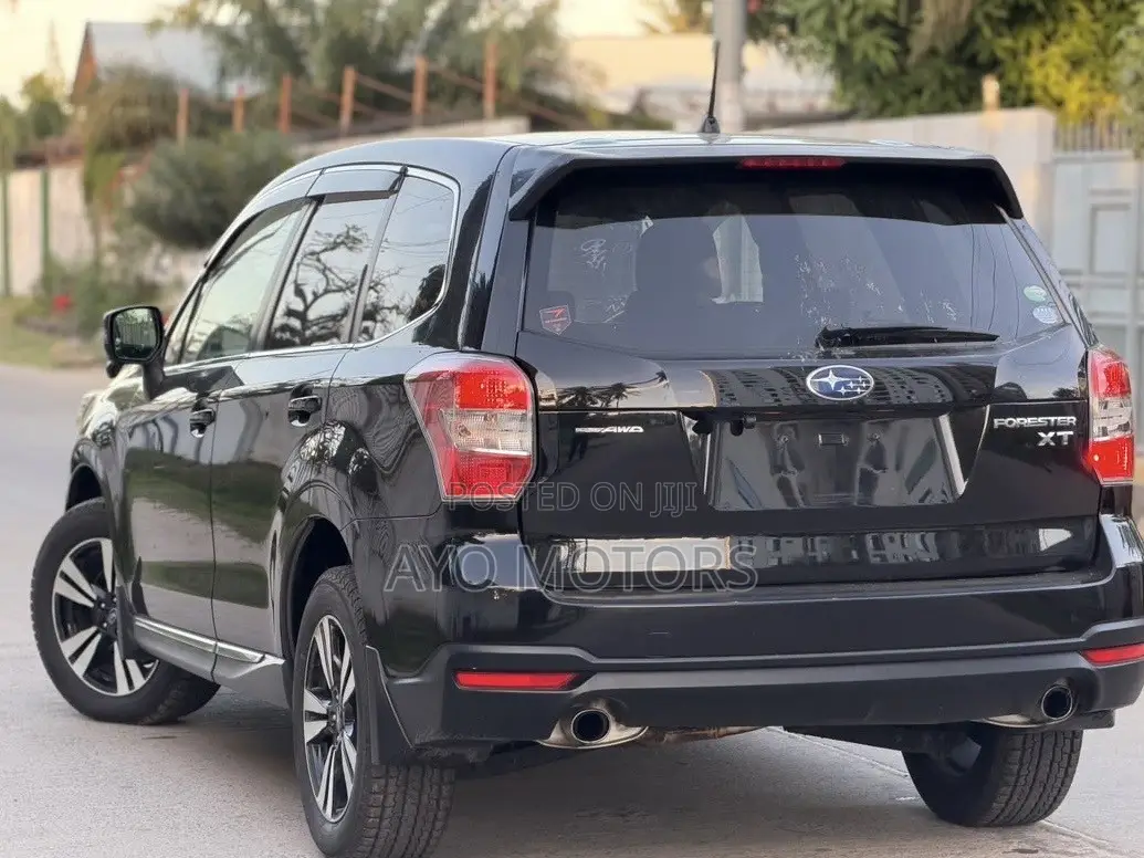 Subaru Forester 2014 Black