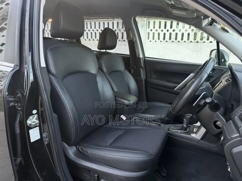 Subaru Forester 2014 Black