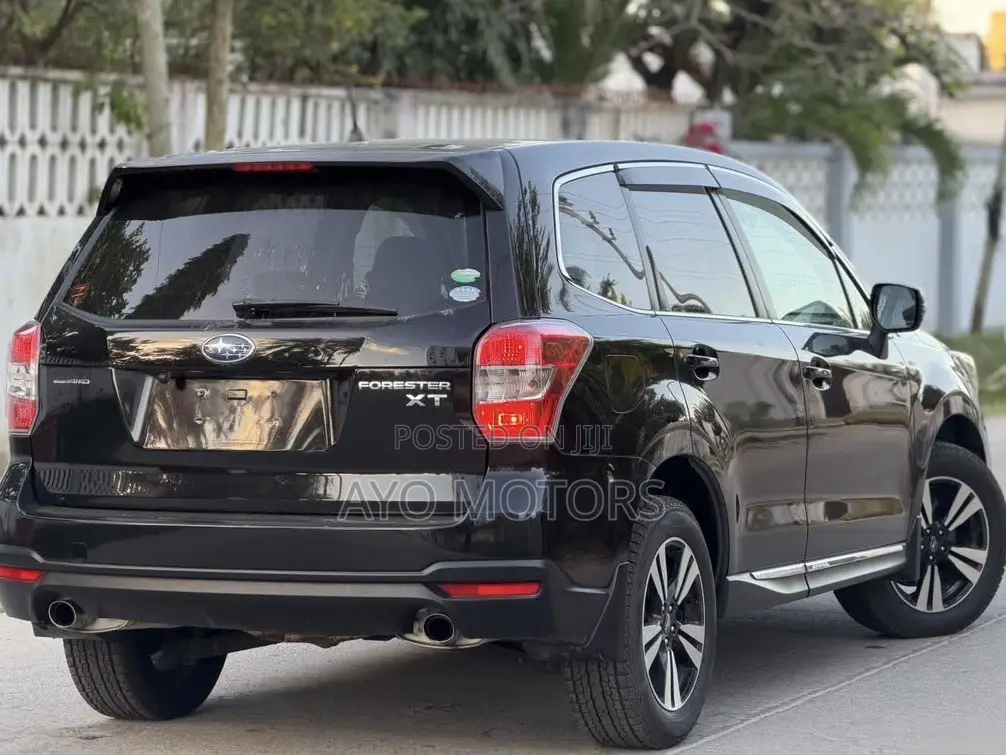 Subaru Forester 2014 Black