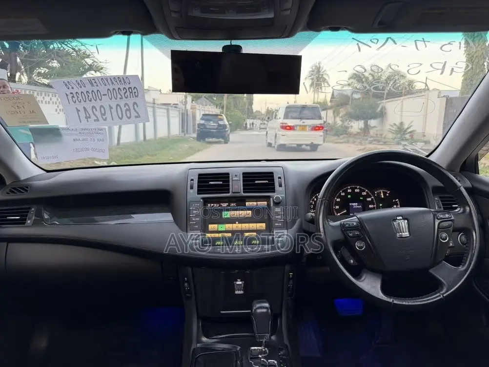 Toyota Crown 2008 Black