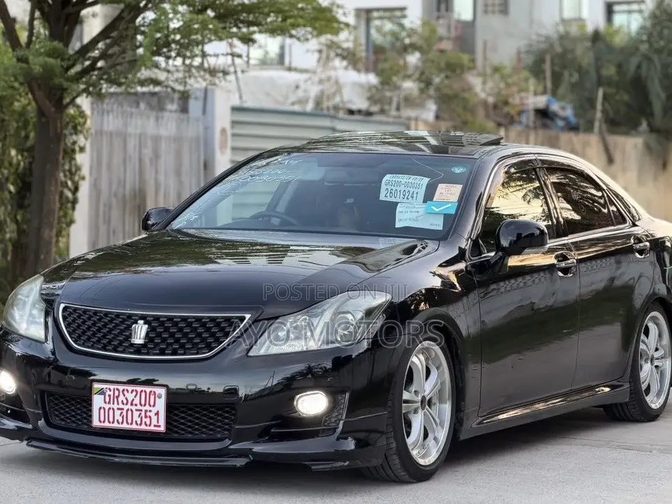 Toyota Crown 2008 Black