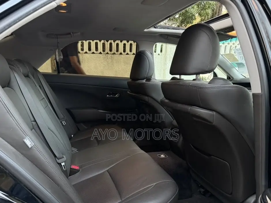 Toyota Crown 2008 Black