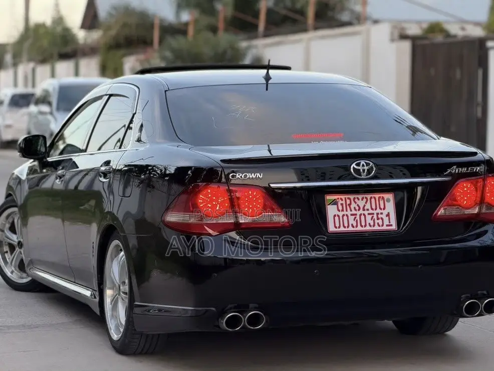 Toyota Crown 2008 Black