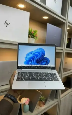 Laptop HP Elite x2 1013 G3 8GB Intel Core i5 SSD 256GB