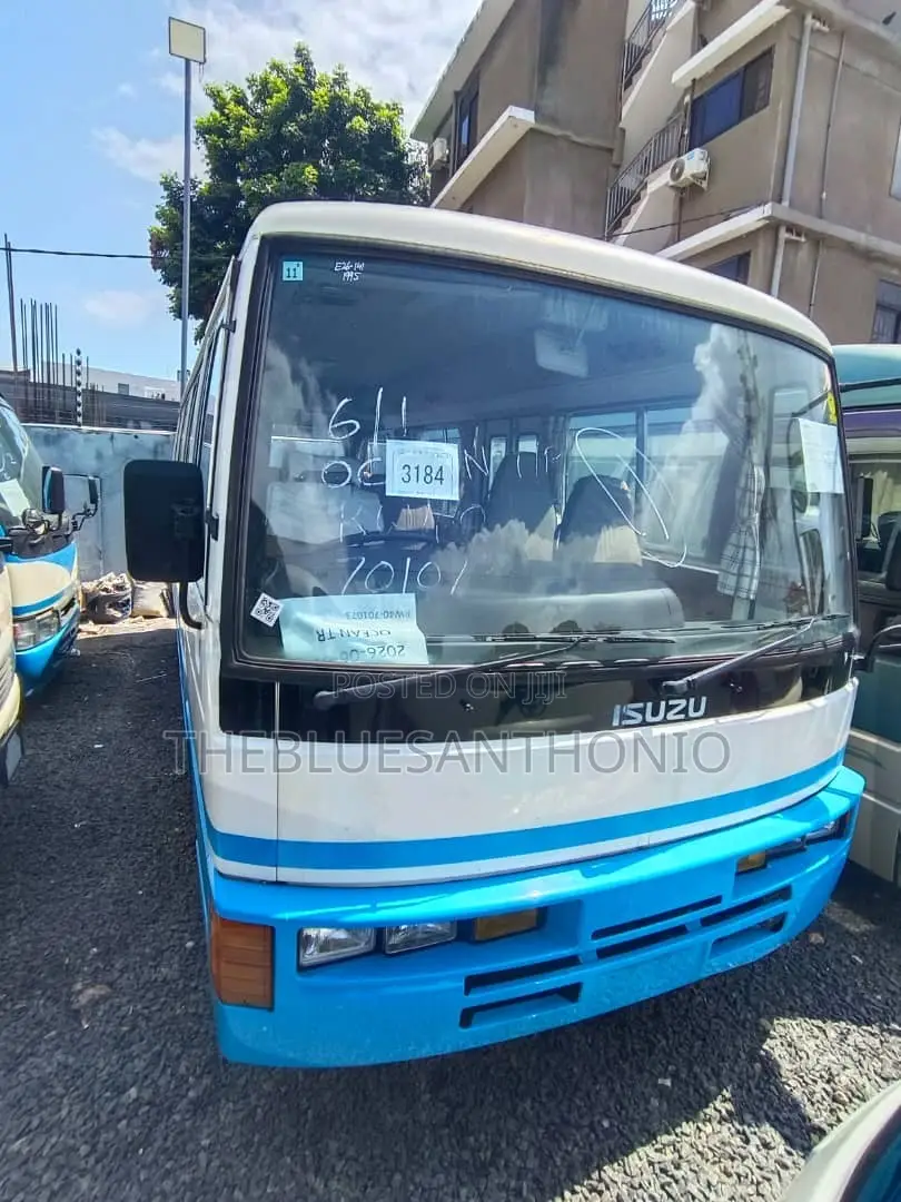 Nissan Civilian 2002 White