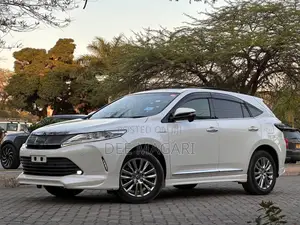 Toyota Harrier 2018 White