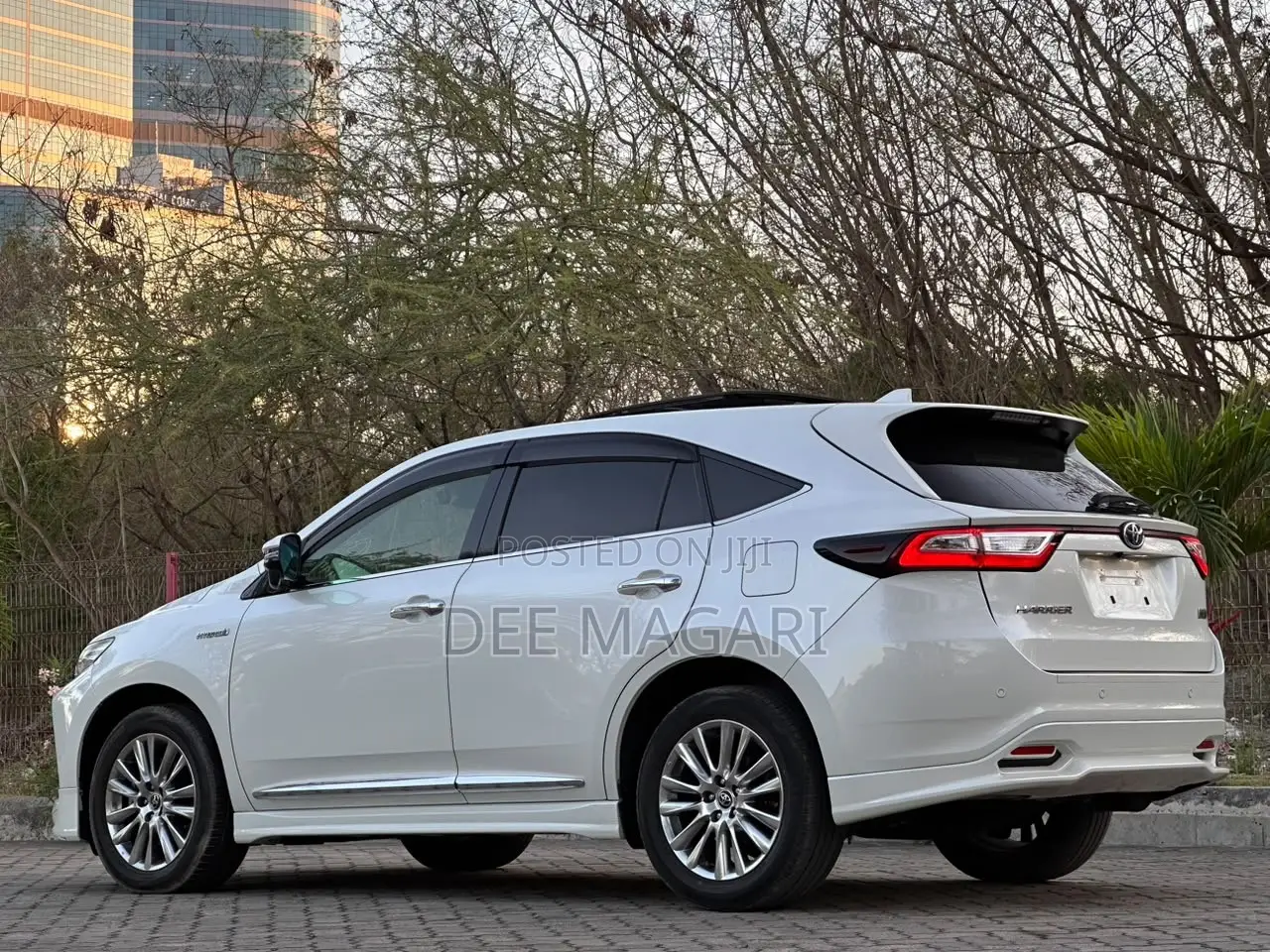 Toyota Harrier 2018 White