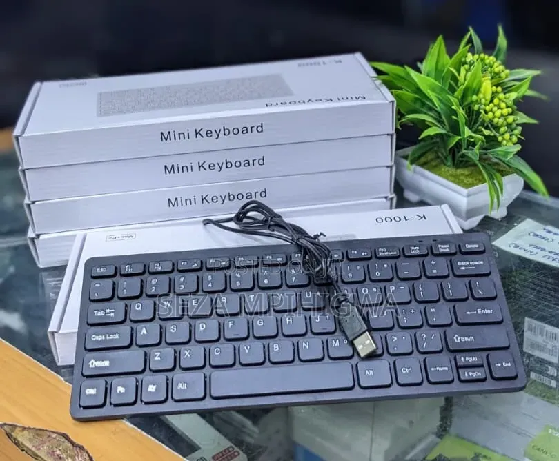 ​k-1000 Mini USB Wired Keyboard