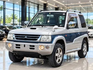 Mitsubishi Pajero 2001