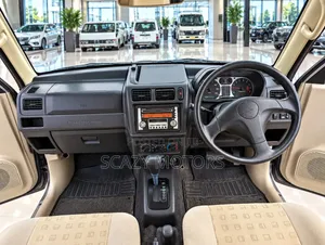 Mitsubishi Pajero 2001