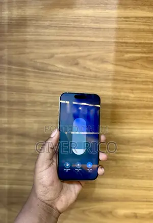 Apple iPhone 15 Pro 128 GB Silver