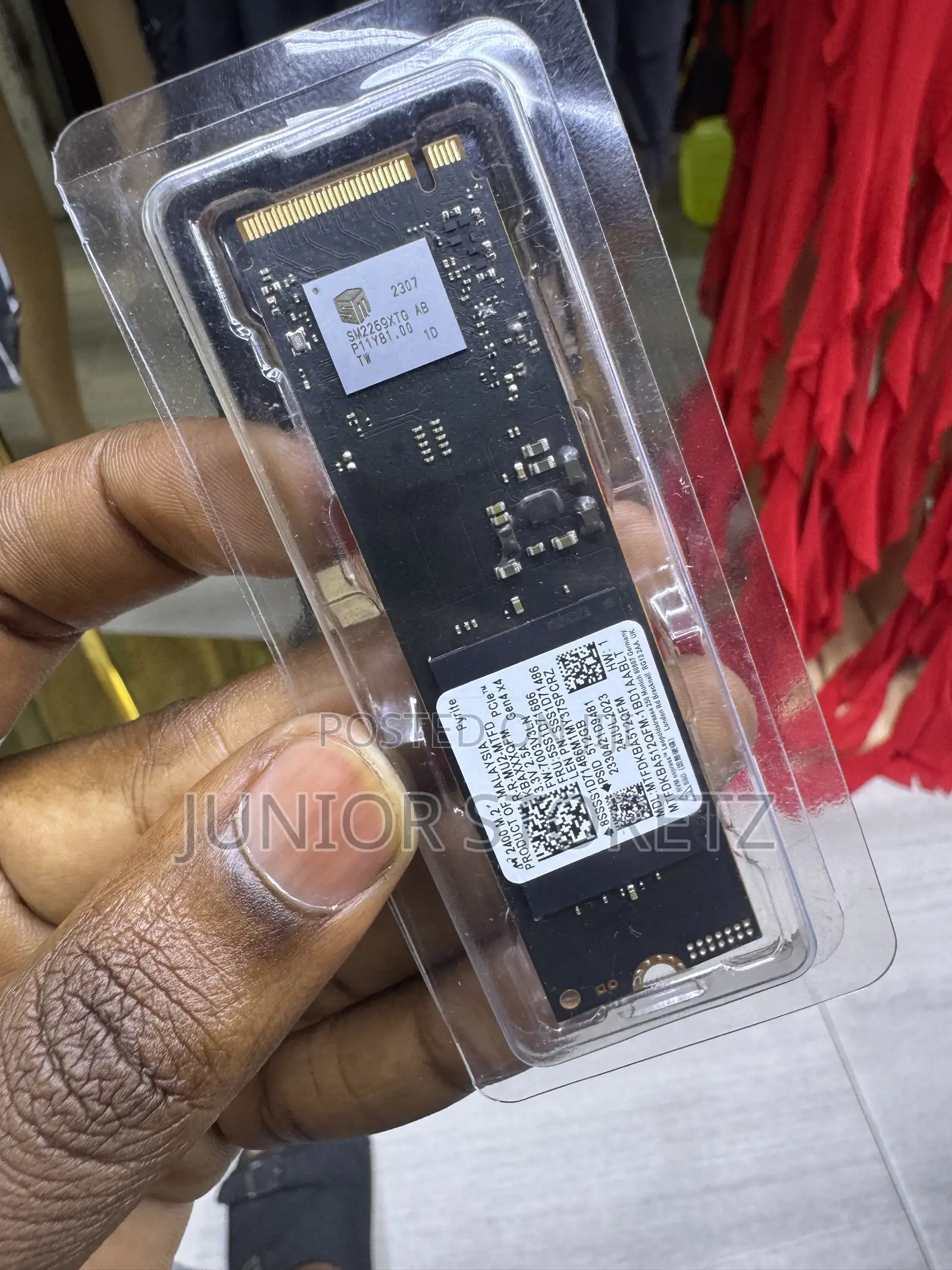 Laptop SSD 512GB Zipo Kwa Bei