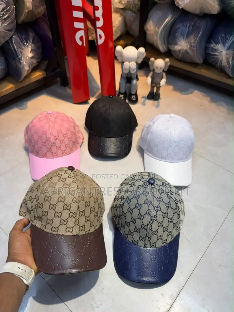 Gucci, Burberry and More Baseball Caps Brands Collection | Buy Now