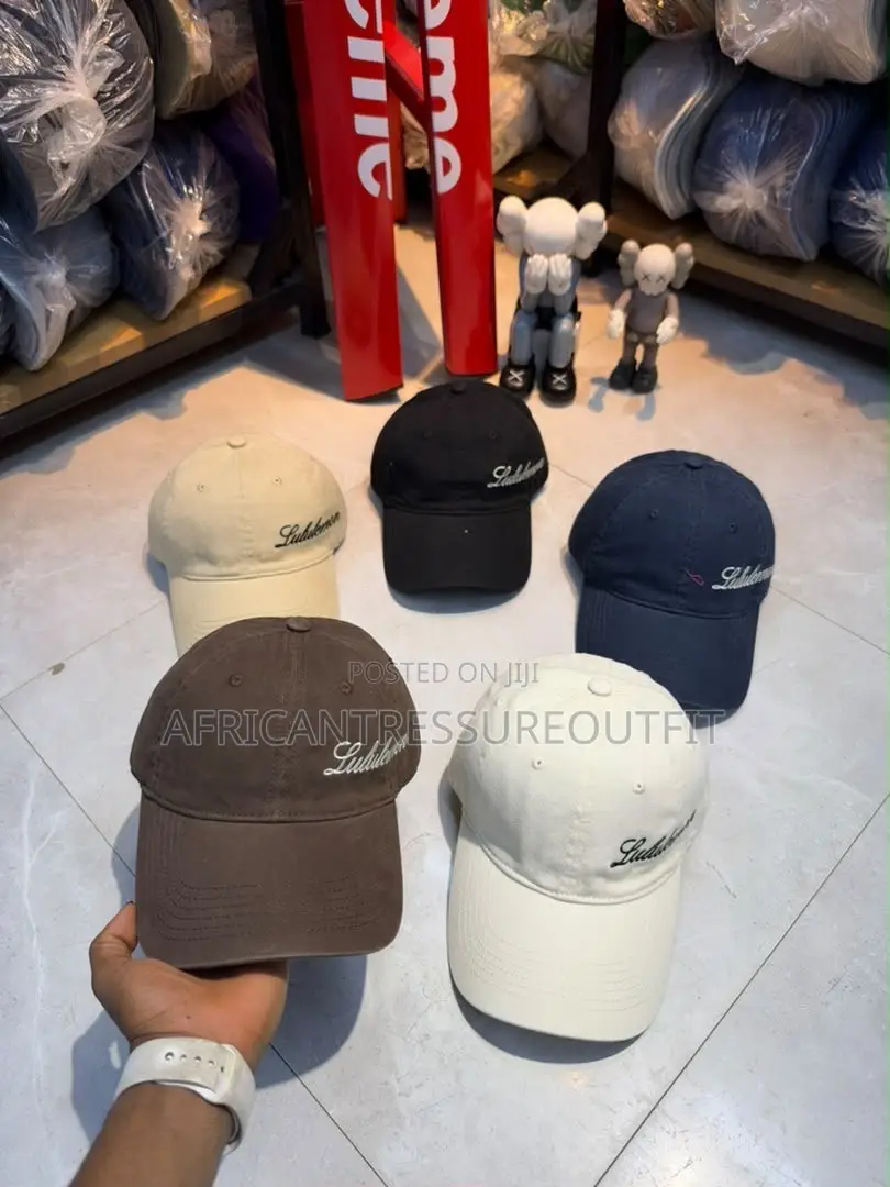 Gucci, Burberry and More Baseball Caps Brands Collection | Buy Now