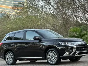 Mitsubishi Outlander 2.0 PHEV AWD 2018 Black
