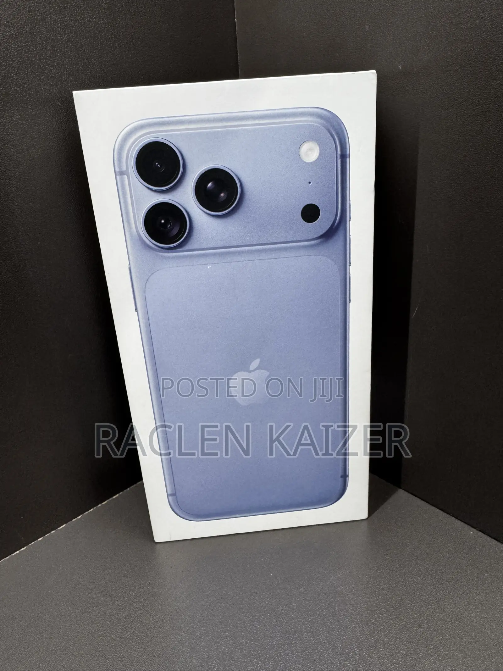 New Apple iPhone 18 Pro Max 256 GB Blue