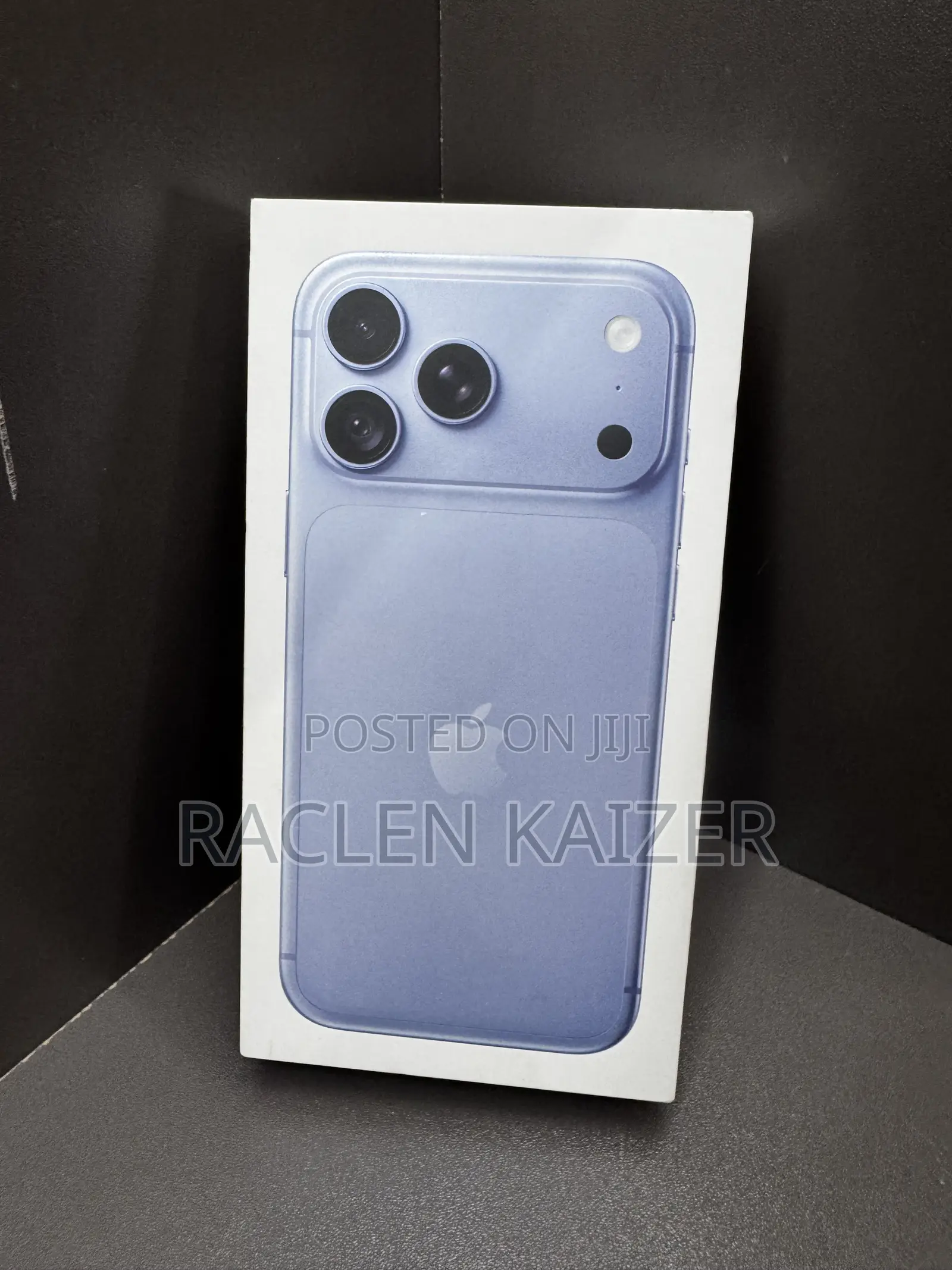 New Apple iPhone 18 Pro Max 256 GB Blue