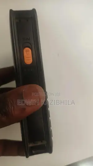 SQ 1000 8 GB Black