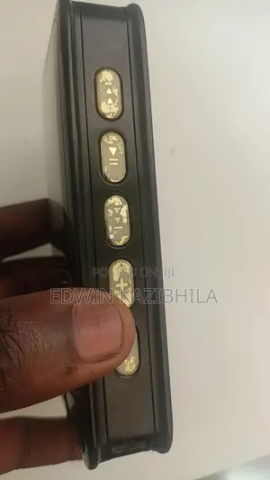 SQ 1000 8 GB Black