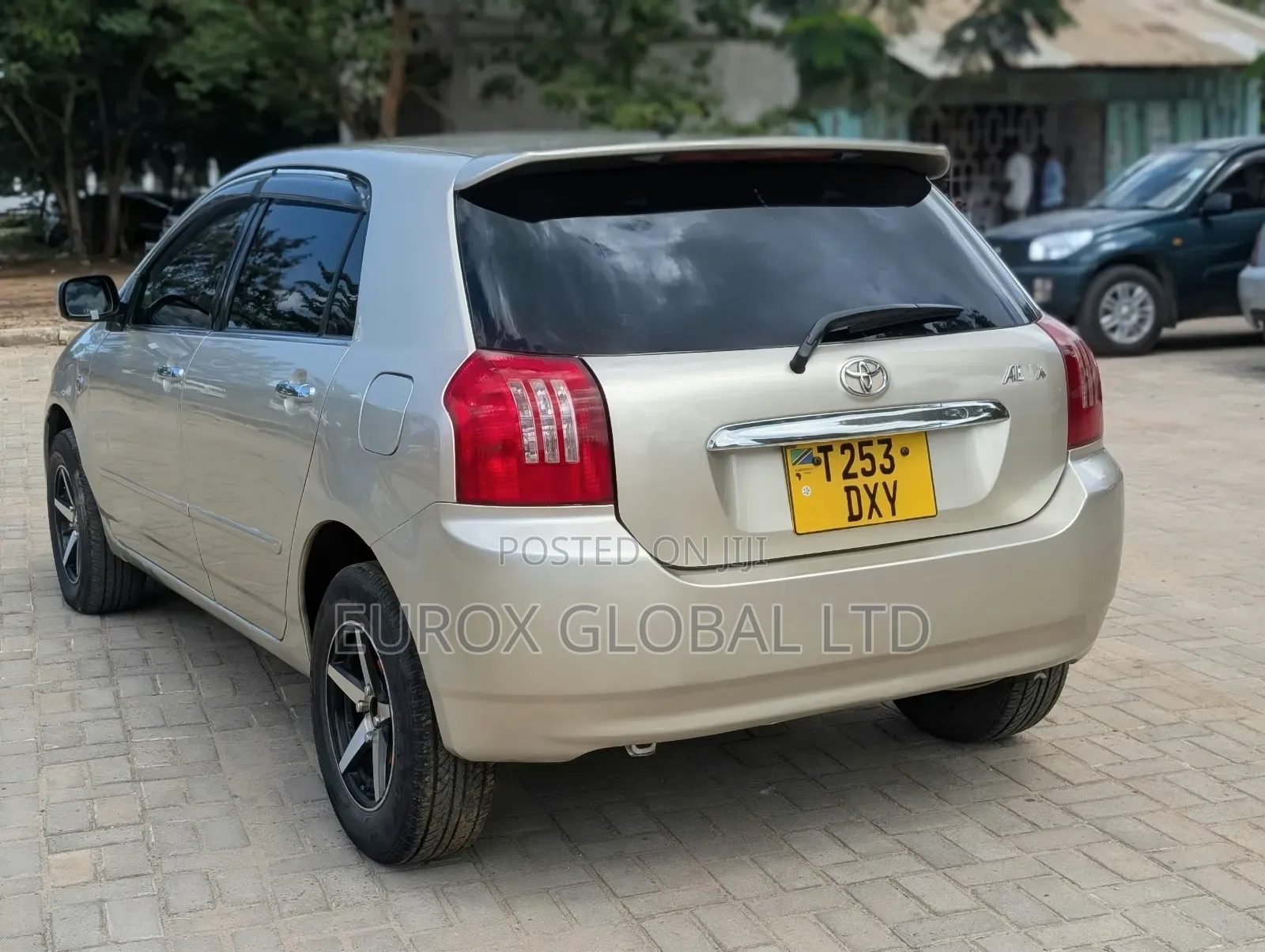 Toyota Allex 2002 Gold