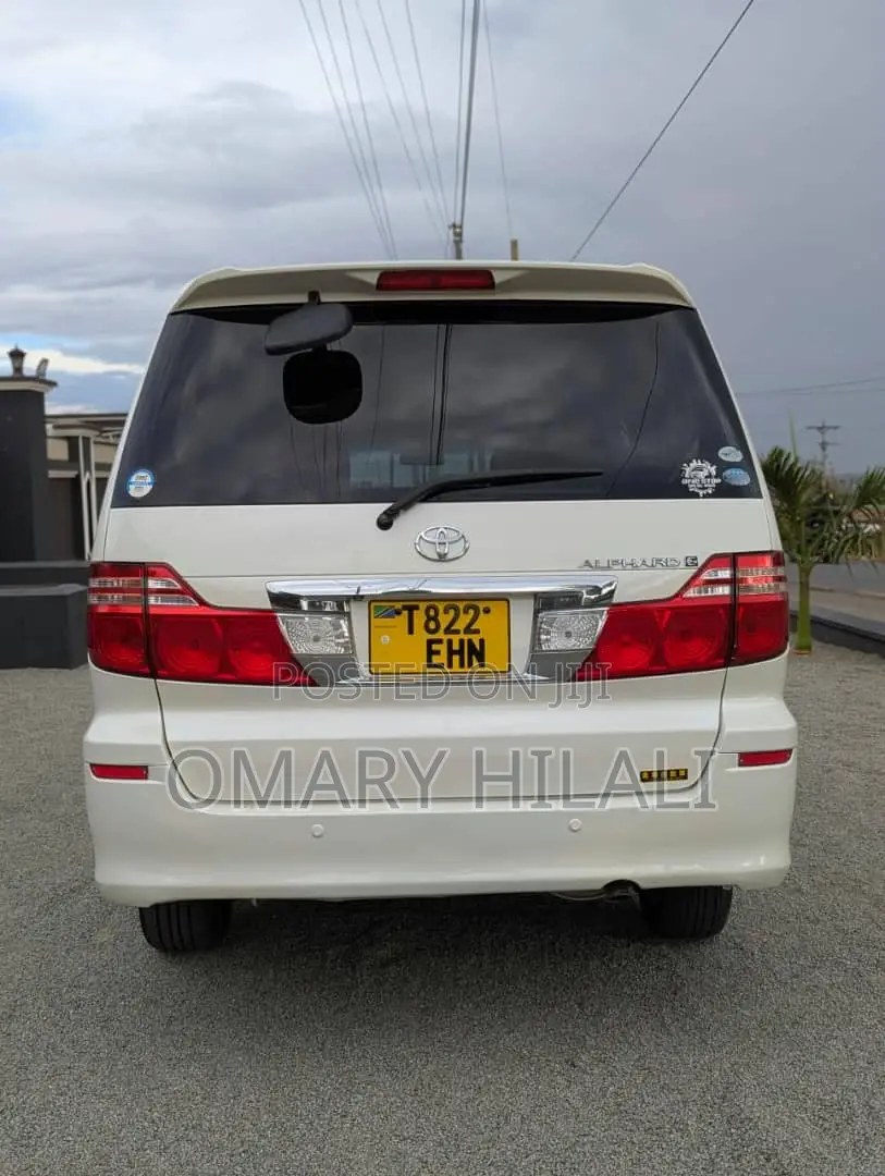 Toyota Alphard 2007 White