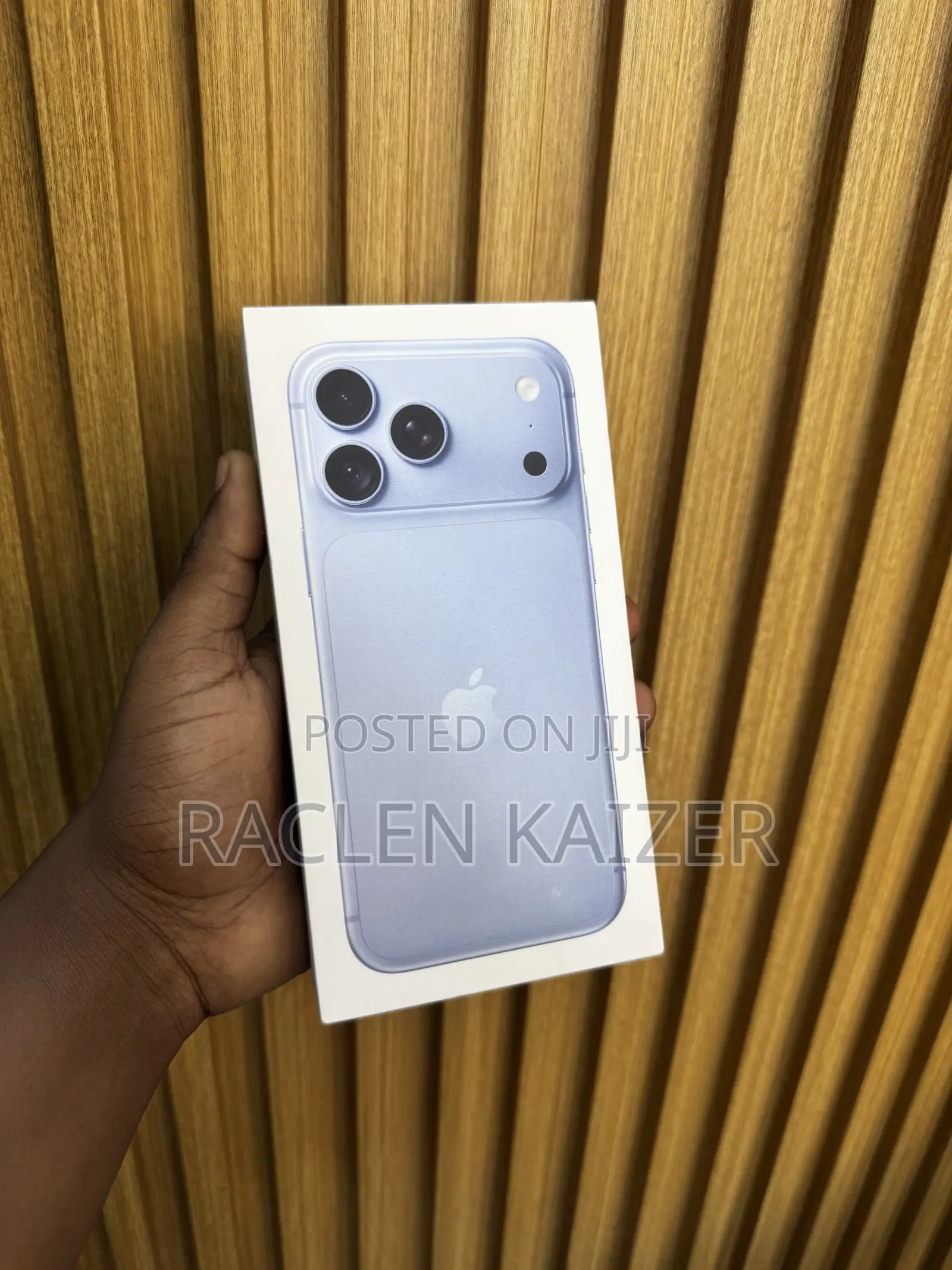 New Apple iPhone 18 Pro Max 1 TB Blue