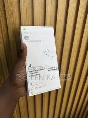 New Apple iPhone 18 Pro Max 1 TB Blue