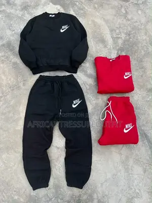 Nike Fleece Crewneck Sweatshirt With Matching Joggers Set Collection