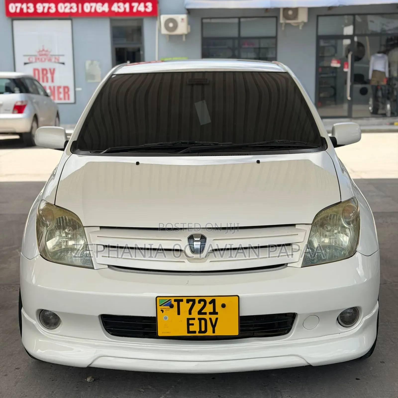 Toyota IST 2004 White