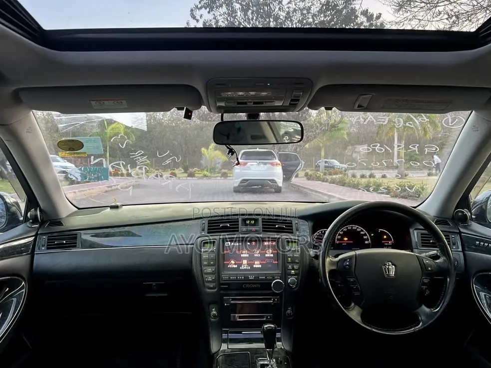 Toyota Crown 2007 Black
