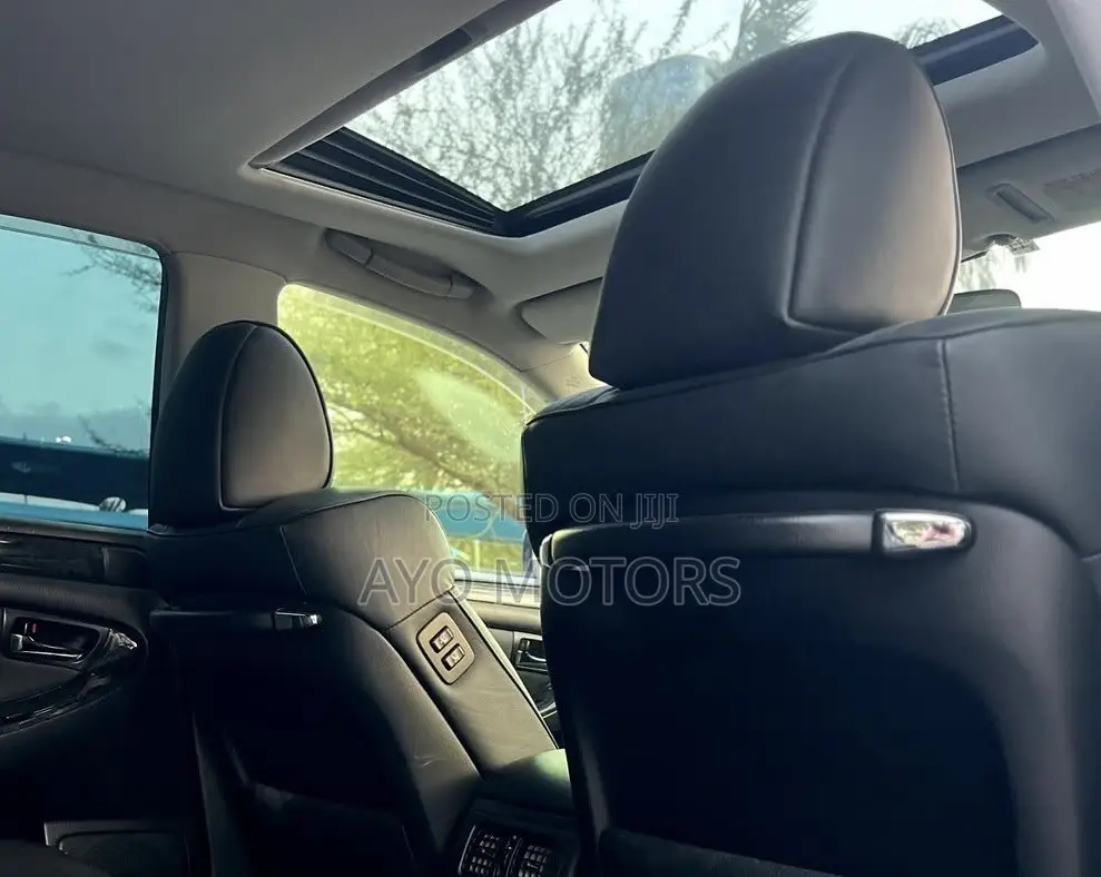 Toyota Crown 2007 Black