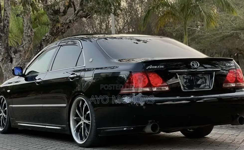Toyota Crown 2007 Black