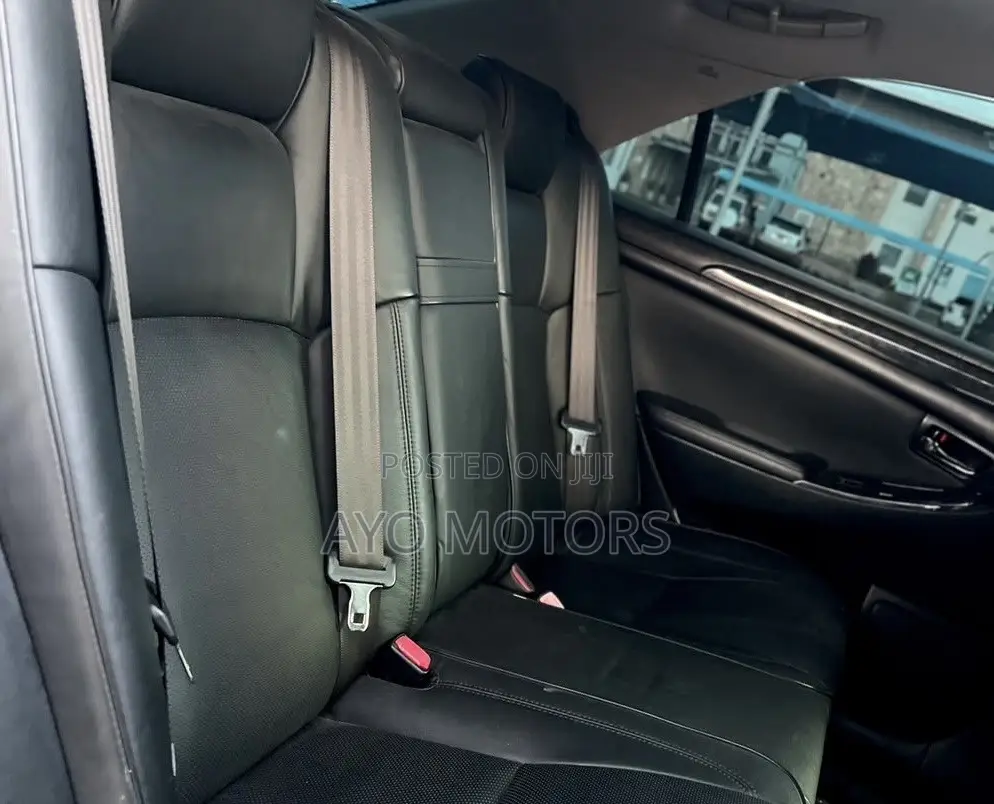 Toyota Crown 2007 Black