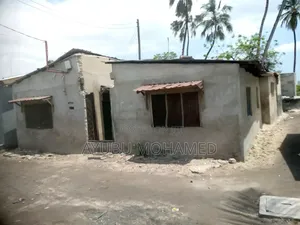 6bdrm House in Mikocheni A Darajani for sale