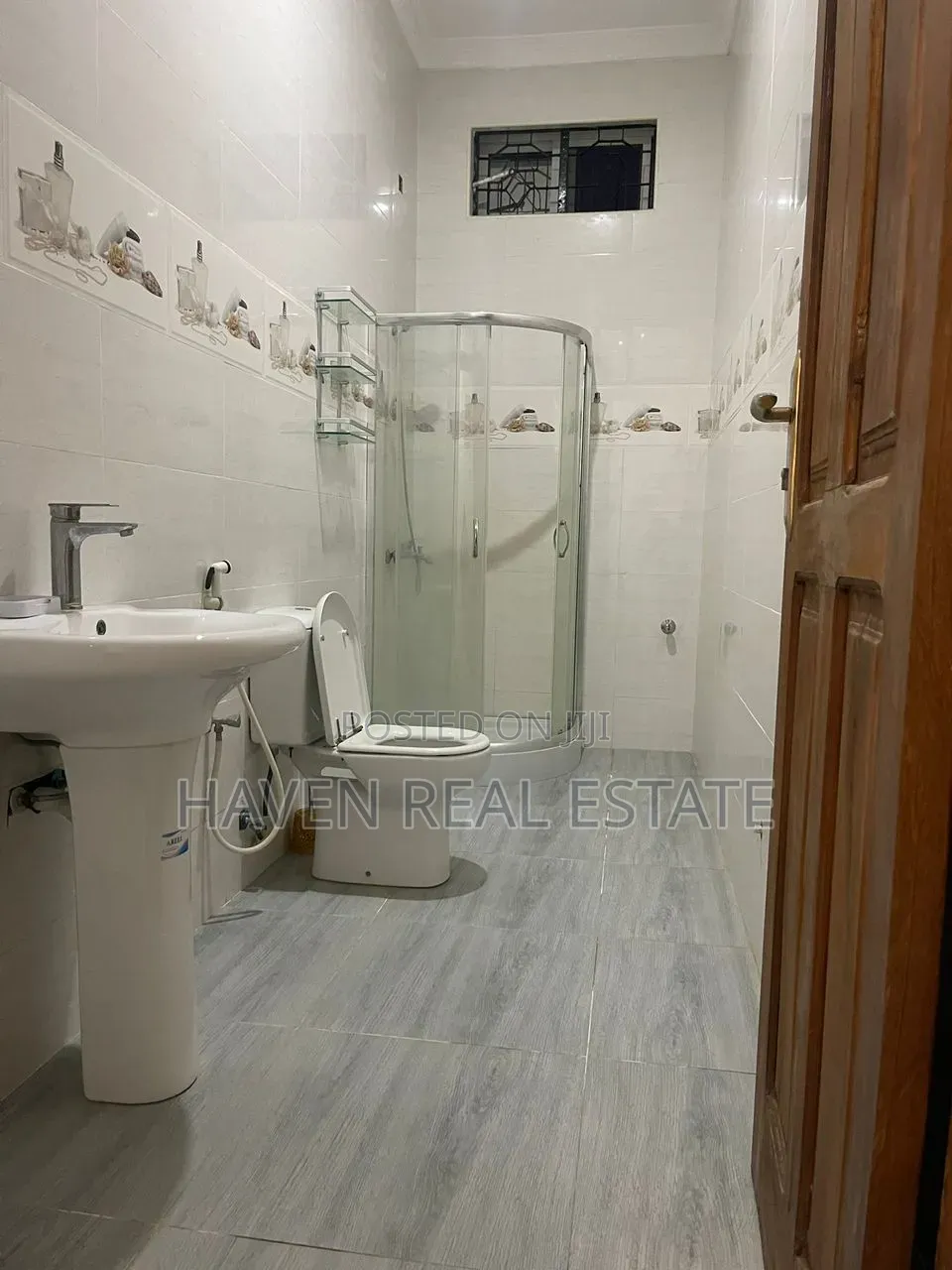 Furnished 2bdrm Apartment in Mjini for rent