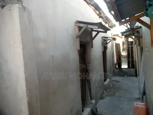 6bdrm House in Mikocheni A Darajani for sale