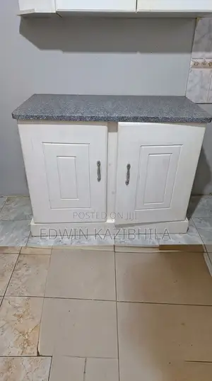Kabati La Jikoni