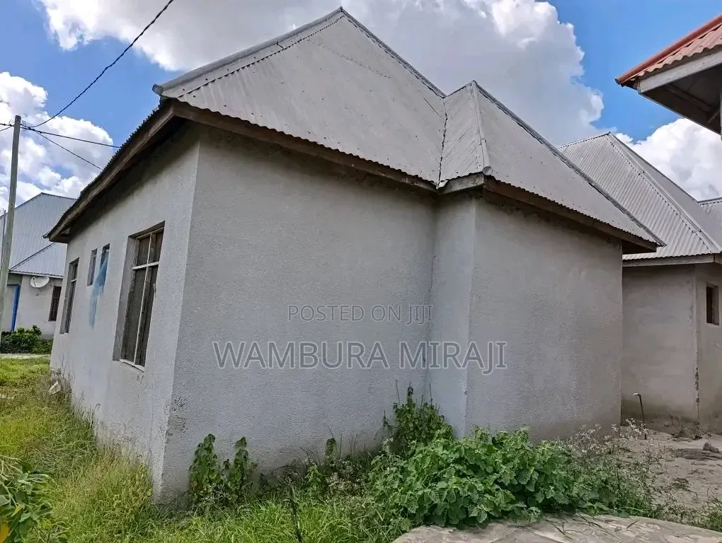 Furnished 3bdrm Bungalow in Chakenge Street, Ilala for sale