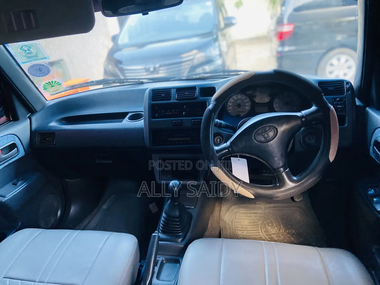 Toyota RAV4 Base 4x4 1999 Silver