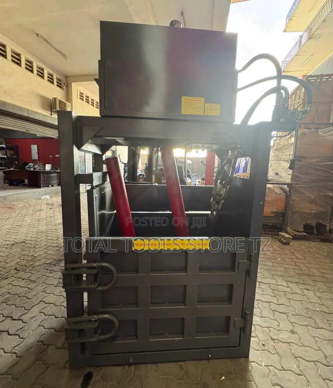 Hydraulic Baling Press Machine Jy 30t/ 11kw/ 110mm/ Block Type